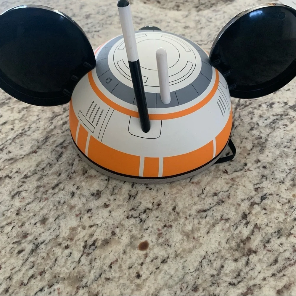 Disney Parks Star Wars BB-8‎ Mickey Mouse Ears Hat Size Adult